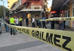 Manisa'da kuyumcuda silahla 2 kişiyi yaralayan soygun şüphelisi tutuklandı