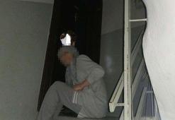 Apartmanda matkapla komşusunun çelik kapısını kıran kadına gözaltı