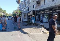 Otomobil önce yayaya ardından duraktaki karı kocaya çarptı; 3 yaralı
