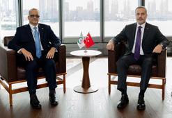 Bakan Fidan, İİT Genel Sekreteri Ahmed ile bir araya geldi