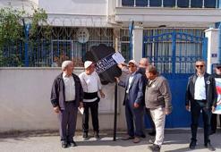 Edirne’de, Mora Katliamı’nın 205'inci yılında Yunanistan Konsolosluğu'na siyah çelenk