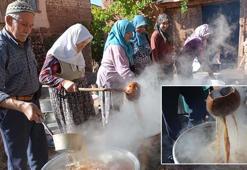 Manisa'da geleneksel yöntemlerle 3 günlük pekmez mesaisi