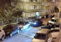 Şişli’de 'dur' ihtarına uymayan alkollü sürücü park halindeki araçlara çarptı