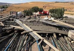 Ev inşaatında beton dökümü sırasında çökme: 5 yaralı