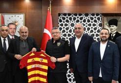 Kayserispor heyetinden Kayseri İl Emniyet Müdürü Sinan Ergen'e ziyaret