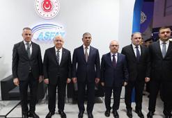 Bakan Güler, Azerbaycan Uluslararası Savunma Fuarı’nı ziyaret etti