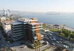 Bayraklı Belediyesi’ne operasyon: 45 gözaltı