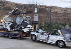 Ankara'da takla atan otomobil, karşı yönden gelen otomobille çarpıştı: 2 ölü, 2 yaralı