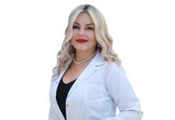 ‘Gözlerde ani başlayan uçuşmalar görme kaybının habercisi olabilir’