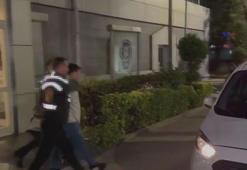 Kadıköy’de silahla havaya ateş açan kişi polis ekipleri tarafından yakalandı