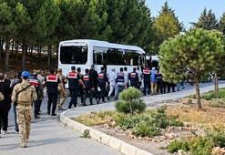 Çeşme Belediyesi'ne operasyonda şüpheliler adliyede