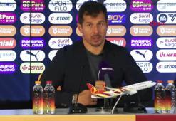 Emre Belözoğlu: Acı bir tecrübe oldu