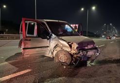Kuzey Marmara Otoyolu'nda hafif ticari araç önce bariyerlere ardından otomobile çarptı: 1 ölü
