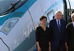 Bakan Uraloğlu: “Hızlı tren ağımızı Çerkezköy-Kapıkule hızlı tren hattımızla birlikte 2 bin 604 kilometreye yükselttik''