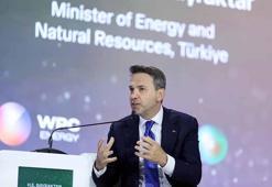 Bakan Bayraktar, Suudi Arabistan'da: Geniş kapsamlı iş birliği sayesinde enerji piyasalarının dayanıklılığını gösterebiliriz