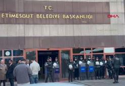 Etimesgut Belediyesi'ne operasyon: 25 gözaltı