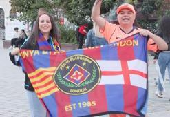 Barcelona taraftarları Sultanahmet Meydanı'nda toplandı
