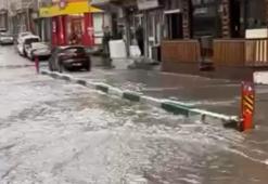 Bursa’da sağanak; yollar göle döndü