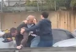 Beykoz’da trafikte kaynak yaptı; sürücüler arasında tekmeli yumruklu kavga çıktı