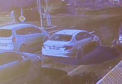 Hafif ticari araçla otomobil çarpıştı; 1’i bebek 3 yaralı