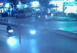 İki motosikletin çarpıştığı kazada 1 yaralı; o anlar kamerada