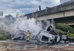 TIR, köprüden uçup yandı; şoförü atlayarak son anda kurtuldu
