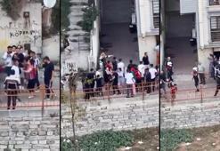Kağıthane'de 4 çocuğu 'Kuş göstereceğim' yalanıyla kandırmaya çalışan 2 şüpheli kendilerini otoparka kilitledi