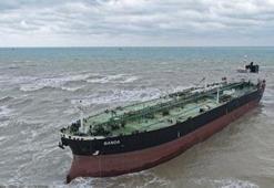 Sarıyer'de sürüklenen tanker kurtarıldı