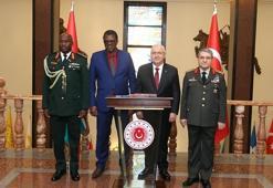 Bakan Güler, Gambiyalı mevkidaşı Joof ile görüştü
