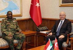 Bakan Güler, Sudan Kara Kuvvetleri Komutanı'nı kabul etti