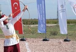 Geleneksel Türk Okçuluk Türkiye Şampiyonası 2’nci gününde sürüyor