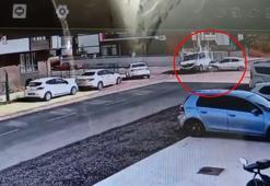Otomobil ile minibüsün çarpıştığı kaza kamerada: 3 yaralı
