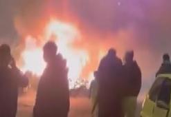 Arnavutköy’de çiçekçi dükkanı alev alev yandı