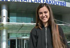 Konuşmaya başlamadan resim yapmayı öğrenen otizmli Eylül, Güzel Sanatlar Fakültesi'ne başladı