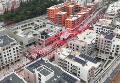 Depremle sessizliğe bürünen Atatürk Caddesi'nde 3 yıl sonra 29 Ekim coşkusu