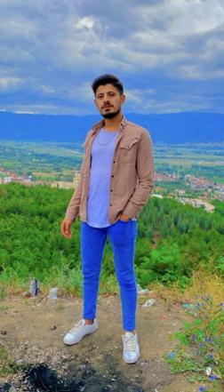 Otomobil, römorka çarptı; 1 ölü, 1 yaralı