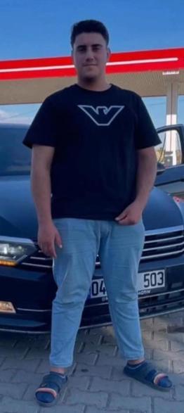 Yola çıkan çocukları yakalamak isterken otomobil çarptı, öldü