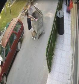 Yokuş aşağı hareket eden çöp konteynerini durdurdu; o anlar kamerada