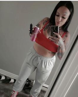 Göğüs ve karın gerdirme ameliyatına geldiği Antalyada öldü