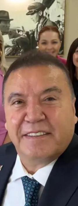 Muhittin Böcekin sevgilisinin, çaycılıktan memurluğa uzanan süreci