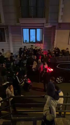 Kağıthanede asker eğlencesinde kavga: Asker adayı tarafları tekmeyle ayırdı