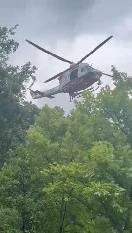 Şilede yağmur sonrası mahsur kalanlar helikopterle kurtarıldı