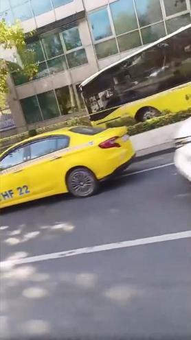 Beşiktaşta şoförünün kalp krizi geçirdiği İETT otobüsü kaza yaptı; şoför hayatını kaybetti