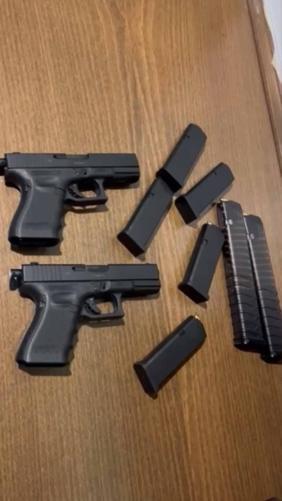 Beşiktaş’ta otel odasına baskın; yatağın altından kalaşnikof çıktı