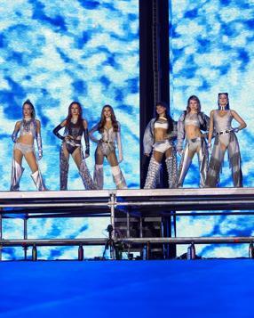 İstanbul Festivali, Manifest ve DJ Dieselin konserleriyle başladı