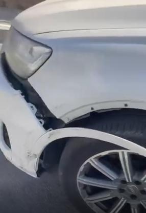 Tartıştığı sürücünün önünü kesip aracının camını yumrukladı