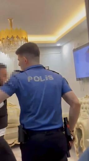 Esenler’de 64 yıl 6 ay hapis cezasıyla aranıyordu; canlı yayında yakalandı: Kapı çalıyor açma Hürrem