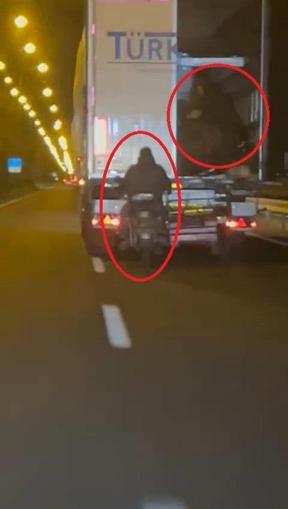 Hareket halindeki TIRdan koyun çalan 2 şüpheli yakalandı