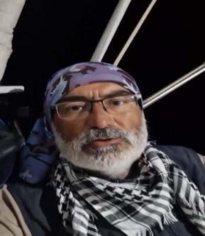 Arızalanan Sumud teknesindeki aktivistlere Türk Donanması yardımcı oldu