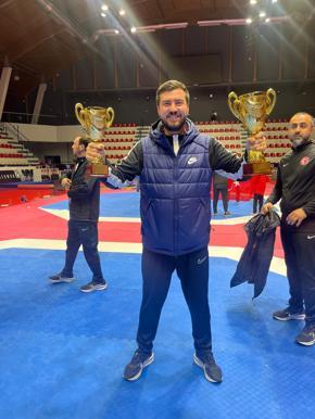 Bursalı milli tekvandocu Antalyadaki turnuvada poomsae kategorisinde şampiyon oldu
